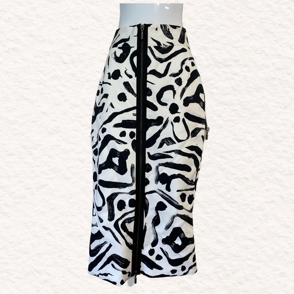 Maticevski Abstract Skirt with zip-off white pleated Wraps- Full Front ZipPencil - Picture 3 of 8